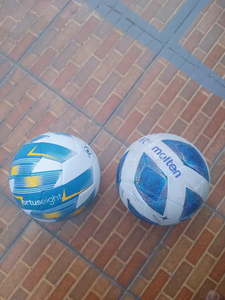 Bola futsal molten dan ortuseight original