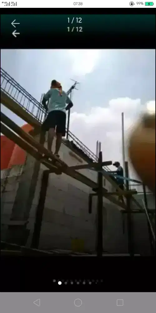 tukang bangunan