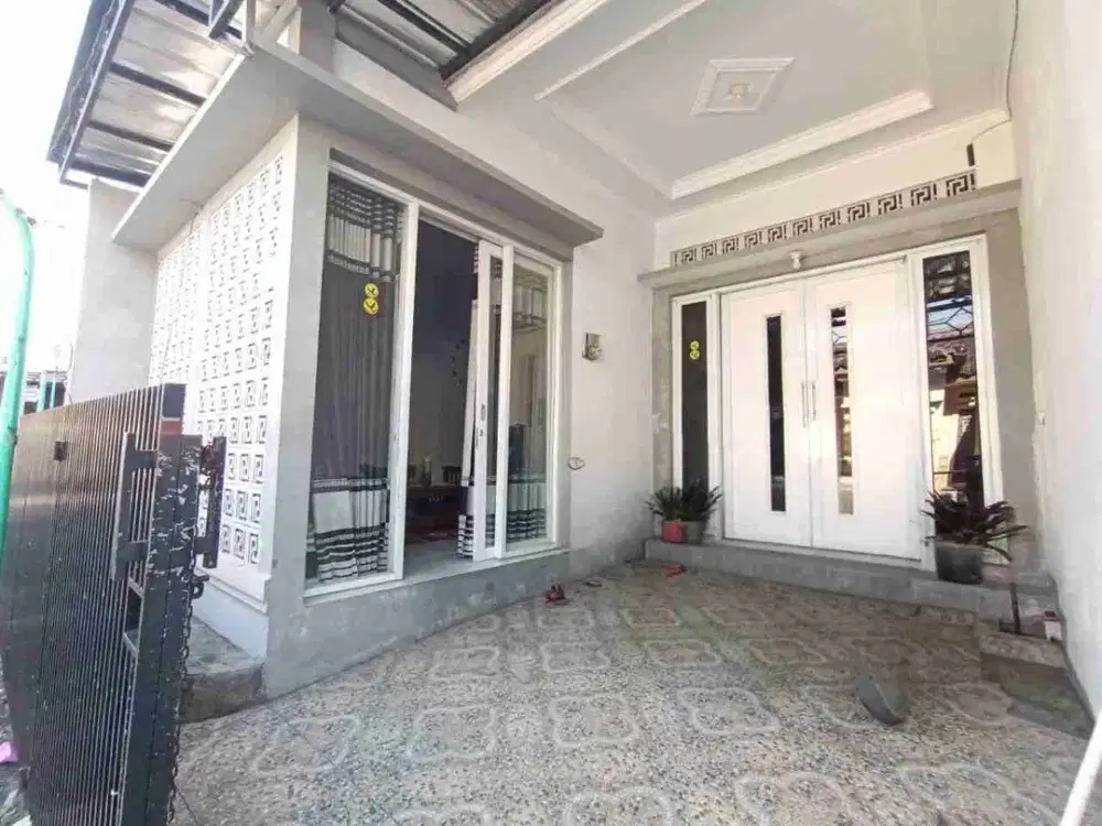 Rumah Baru siap huni dekat griya Antapani