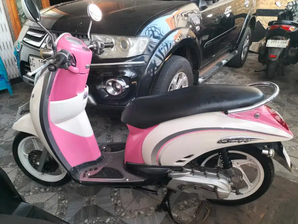 Honda Scoopy 2011 tgn 1 ors mesin hls PJK aman lkp siap  pakai