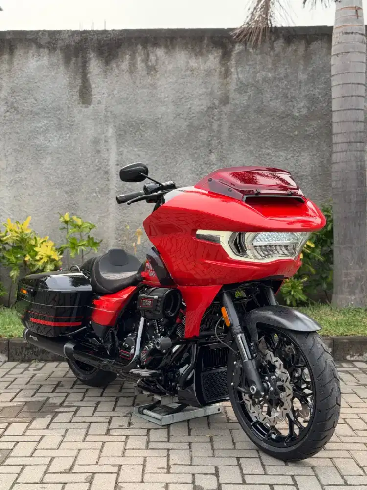 ROAD GLIDE CVO ST 121ci 2026 BRAND NEW