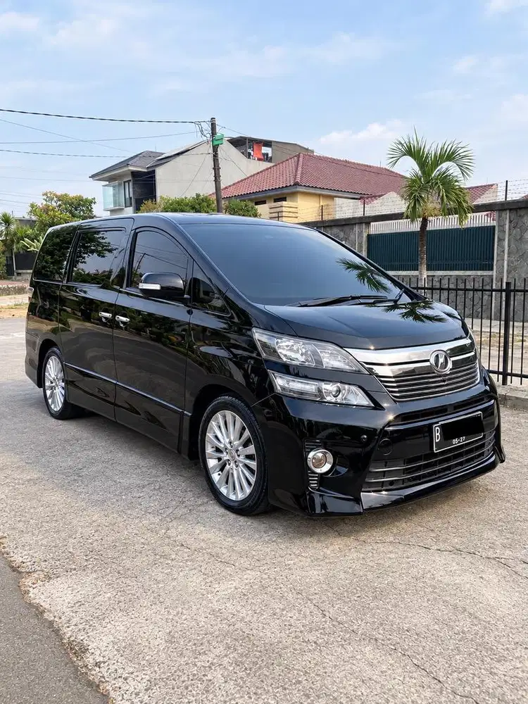 Toyota Vellfire ZG 2012 CBU Japan