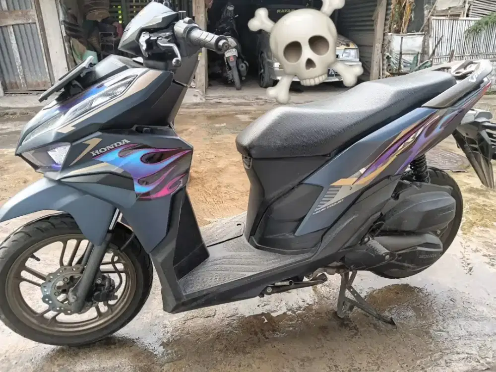 Vario 125 S.E keyless THN 2023 plat AB Bantul