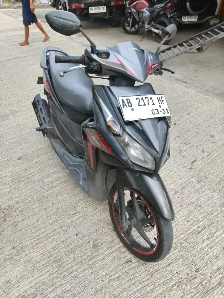 Honda Vario techno tahun 2011 plat AB kota
