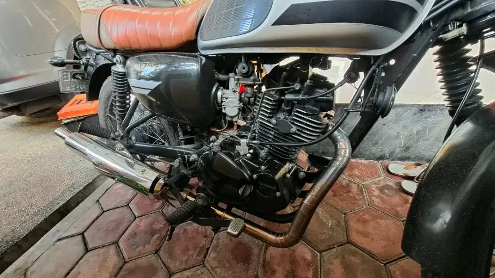 Knalpot W175 merk AT-19 suara dak dak