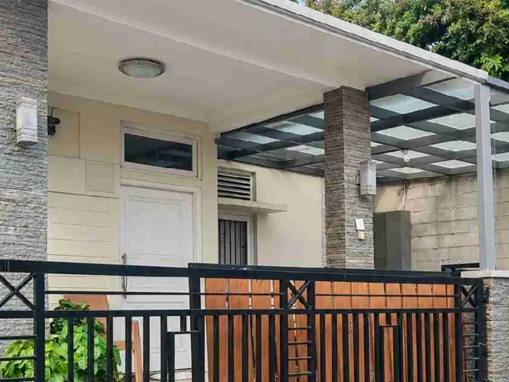 DIJUAL CEPAT – Rumah Hook SHM LT 225 m², 5 KT, Fully Furnished
