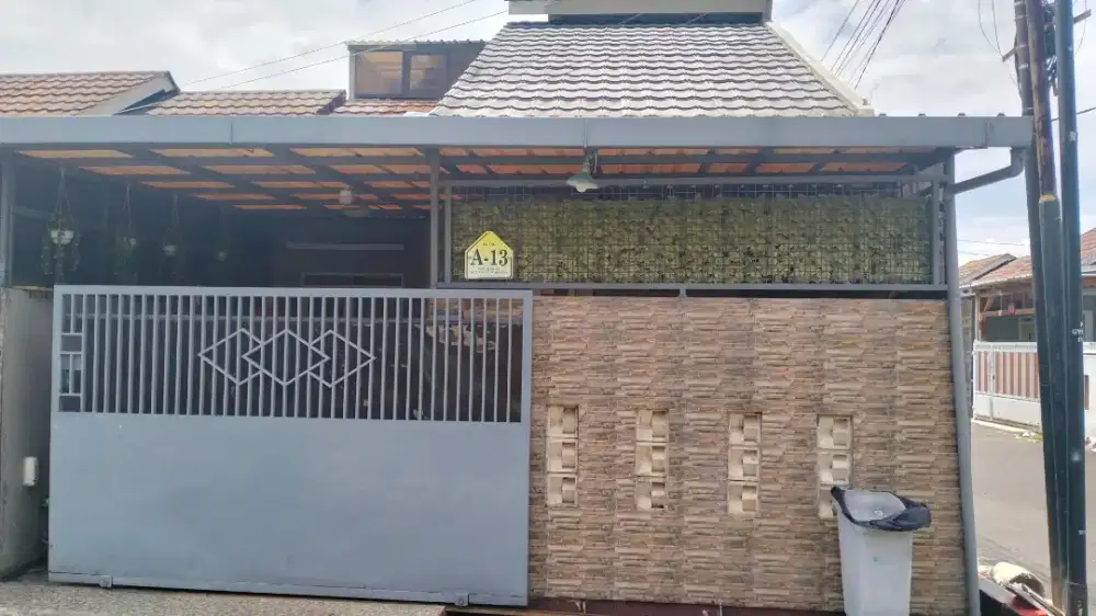 Di Jual Rumah Posisi Hook tipe 36/60