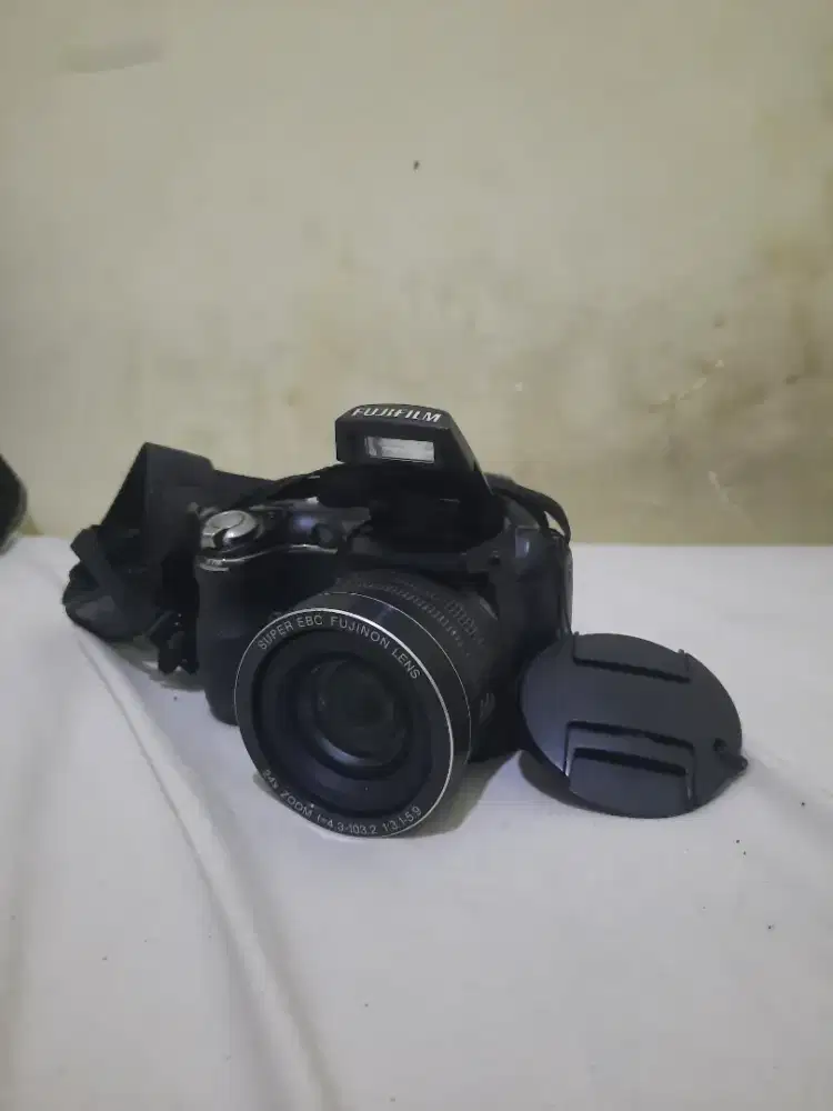 Dijual Kamera Digital FujiFilm Finepix S4500