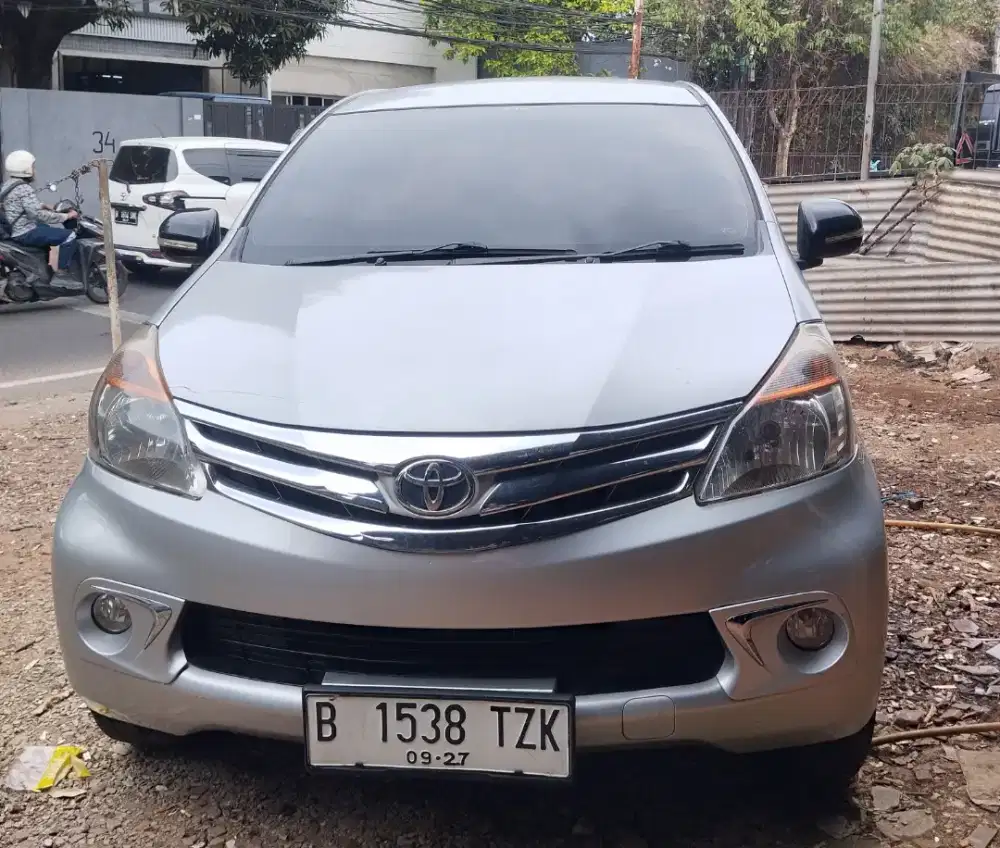Avanza G Matic 2012