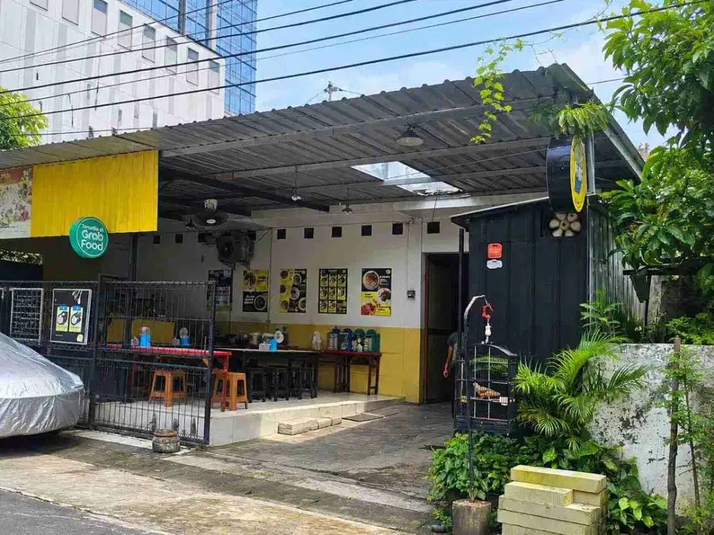 DIJUAL – Rumah/Kost SHM LT 251 m², 12 Kamar, 500 Meter dari Simpang Lima