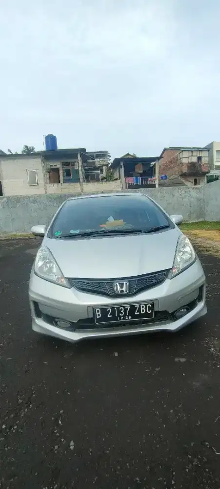 Di jual Honda Jazz RS AT NIK 2012 Pajak Des 2012, tangan 1 dr baru