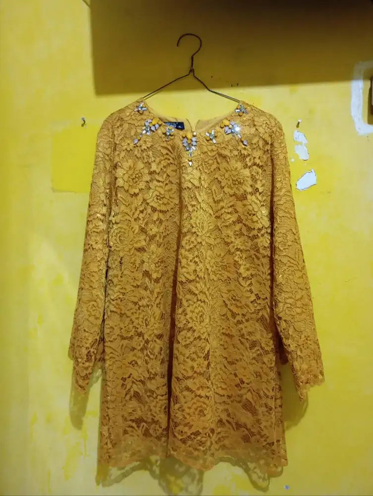 Atasan Kebaya Brokat Modern Mustard / Kuning Kunyit Size XL Aksen Paye