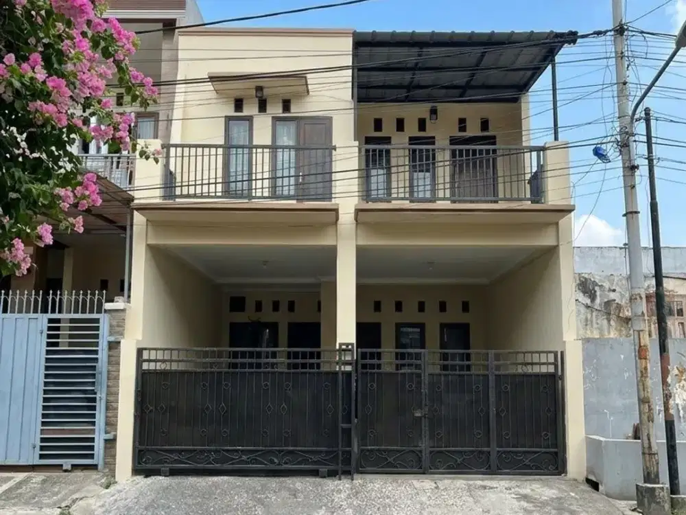 Dijual Rumah Secondary bagus dan Kokoh Siap Huni Dalam Komplek Di Pondok Kelapa- Jakarta Timur