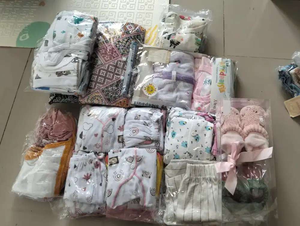 Baju bayi cewe baru