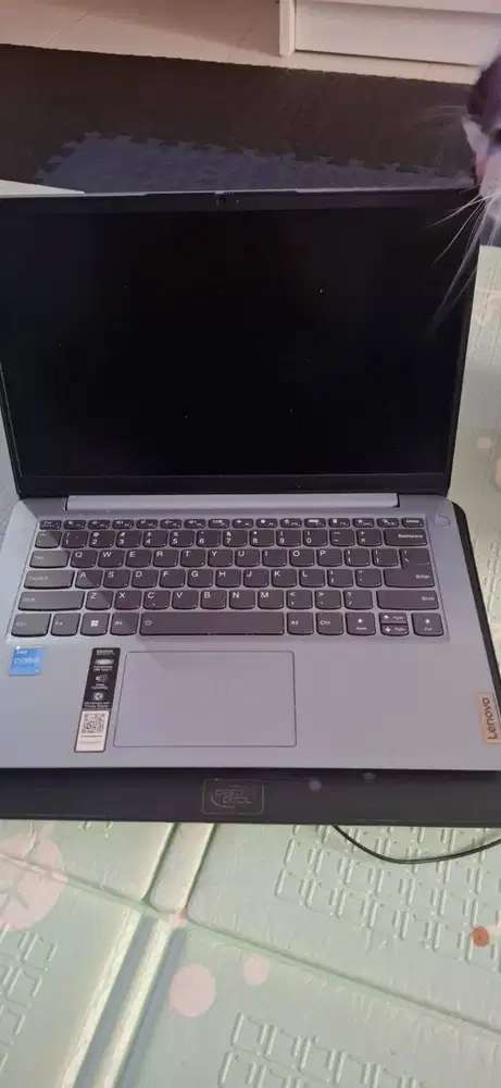 Lenovo Ideapad Slim 3 I3 Gen 12 Ram 16 GB masih Garansi Januari 2027