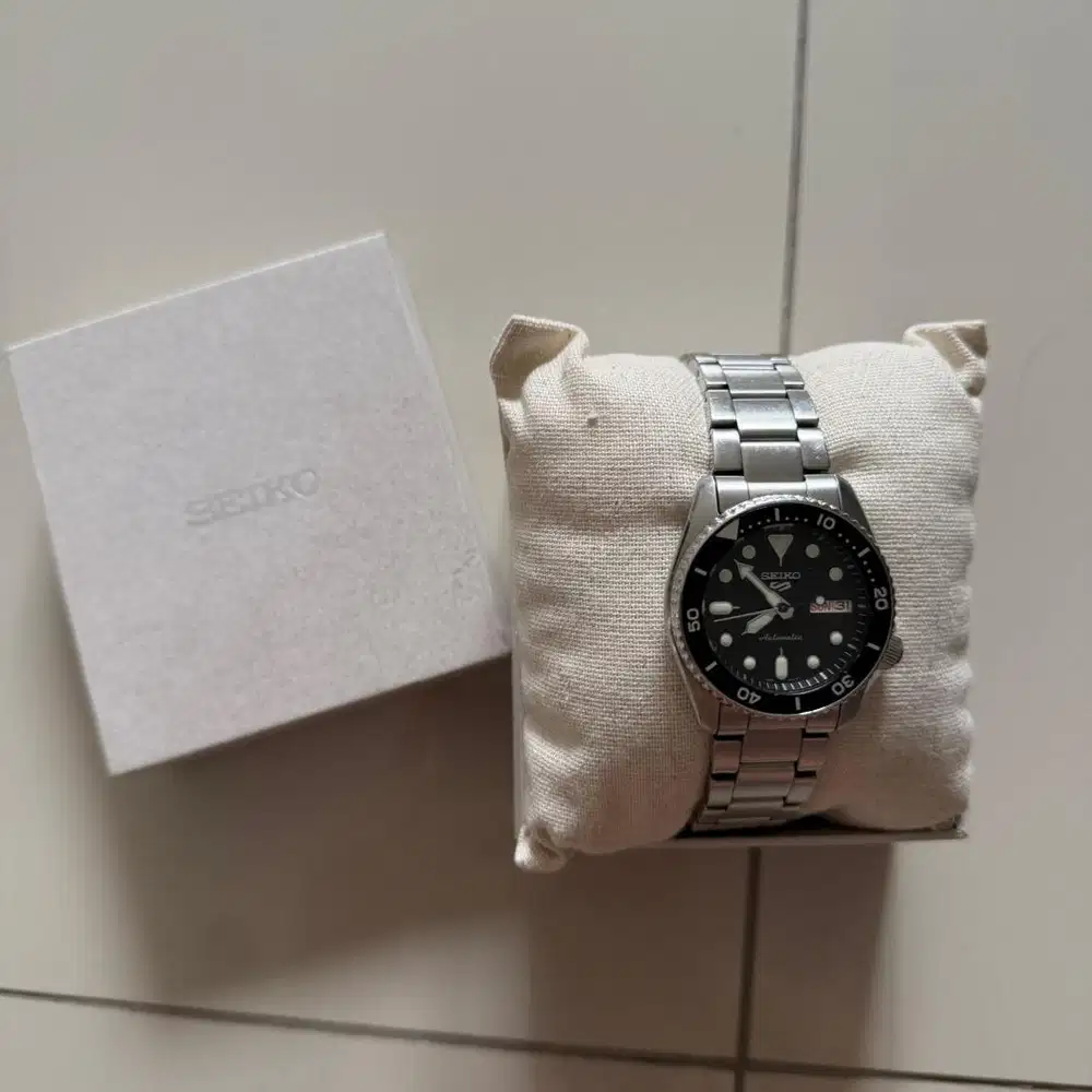 DIJUAL JAM SEIKO 5