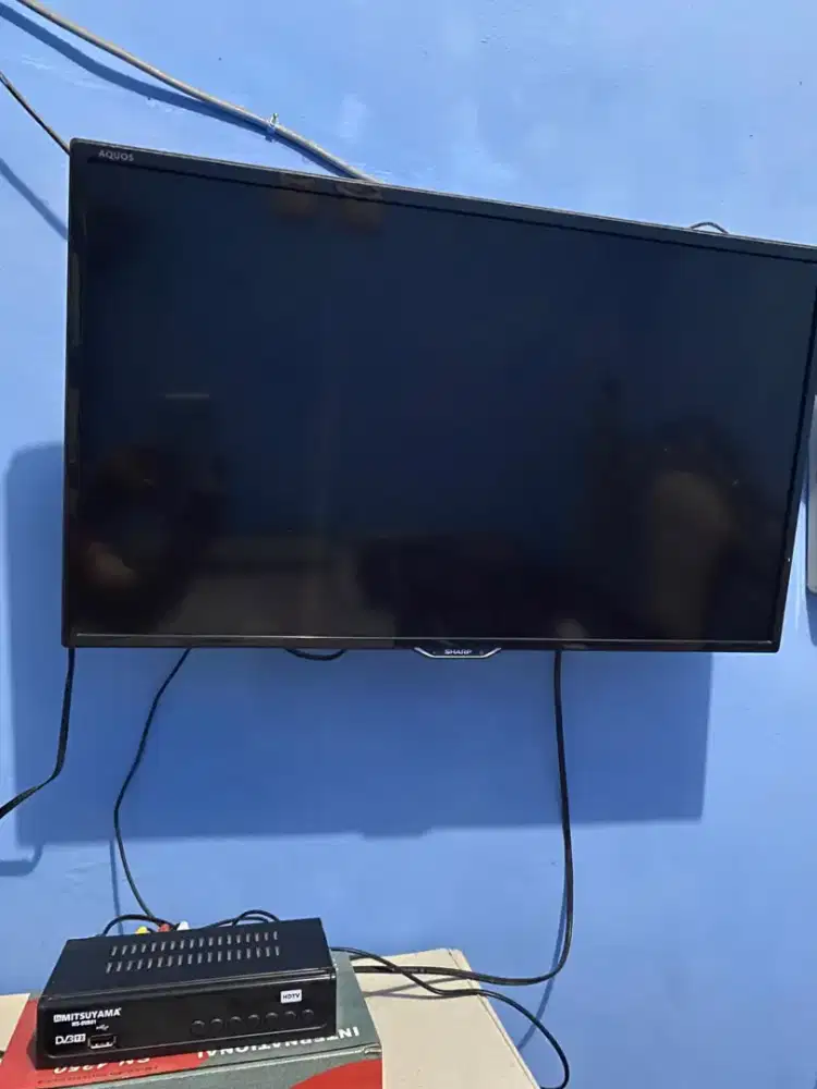 TV Sharp Aquos 24inch