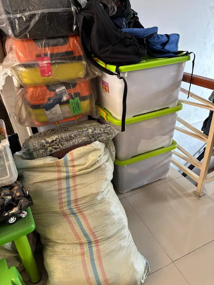 Barang Branded Bekas Pakai Take All