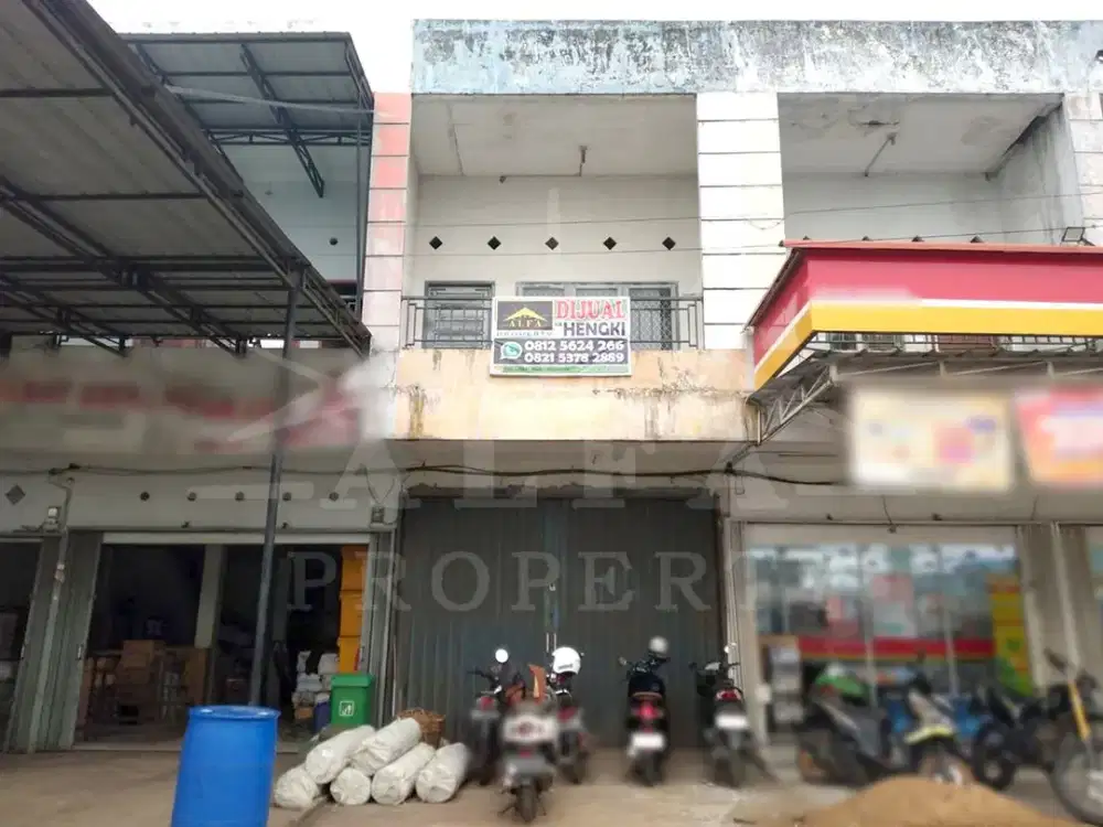 Dijual Murah Ruang Usaha Strategis Halaman Sangat Luas Siap Usaha