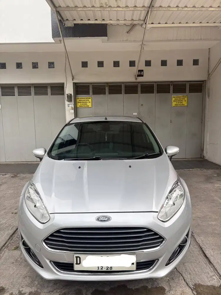 ford fiesta 1.5S 2013