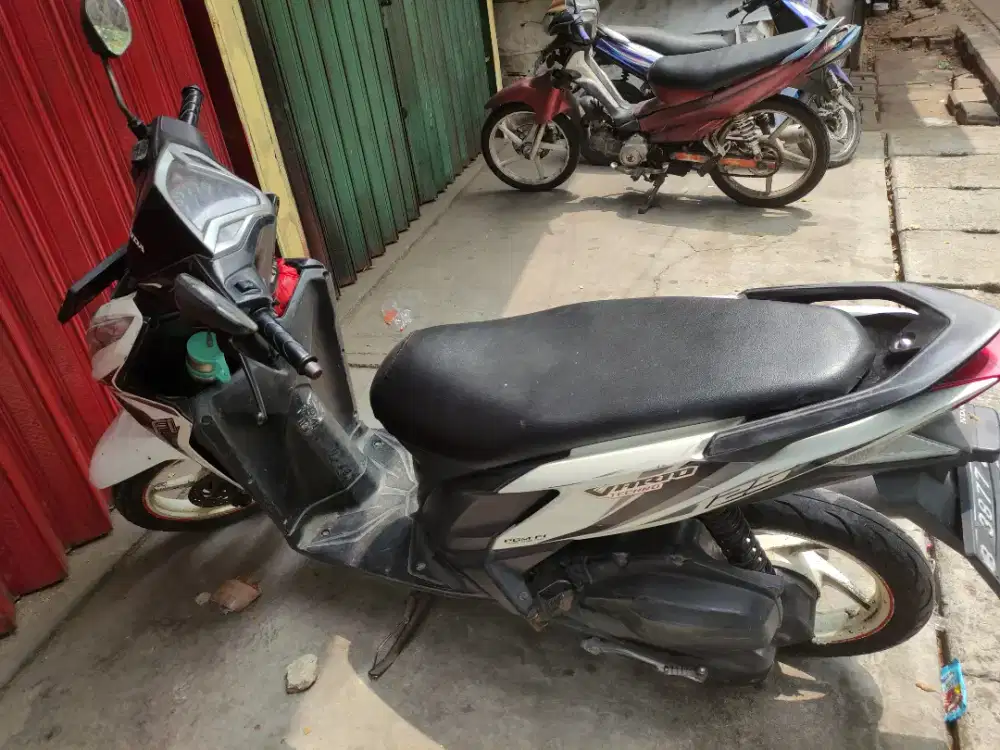 Vario125 kzr 2014