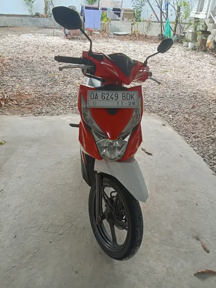 dijual motor honda beat