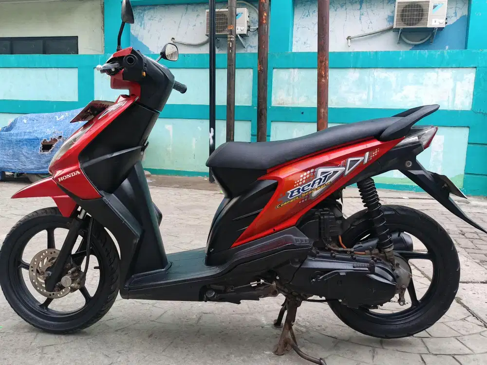 Honda beat karbu 2009 stater tokcer halus mulus terawat