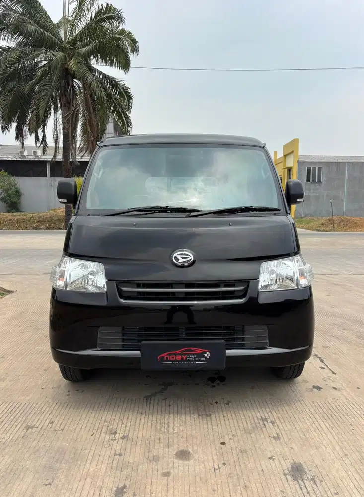 Daihatsu Granmax 1.3 D 2020 Manual ( Hitam Metalik )