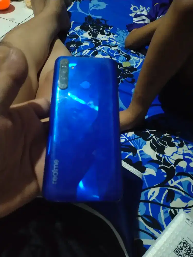 REALME 5i Batangan RAM4-64GB SNAPDRAGON665 KONDISI SEHAT NORMAL.