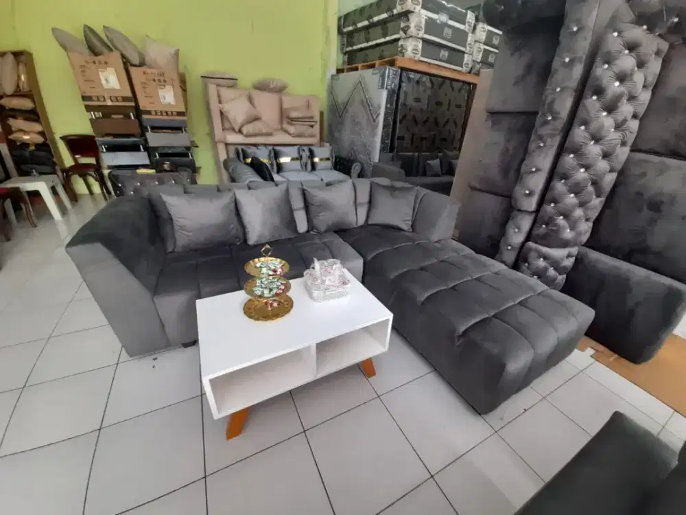 Sofa L bantal abu