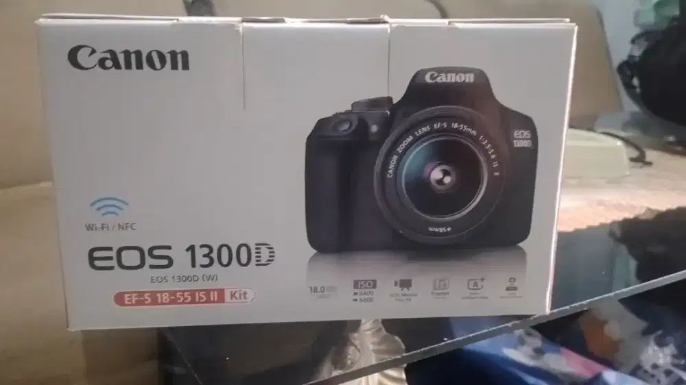 Kamera Canon EOS 1300D