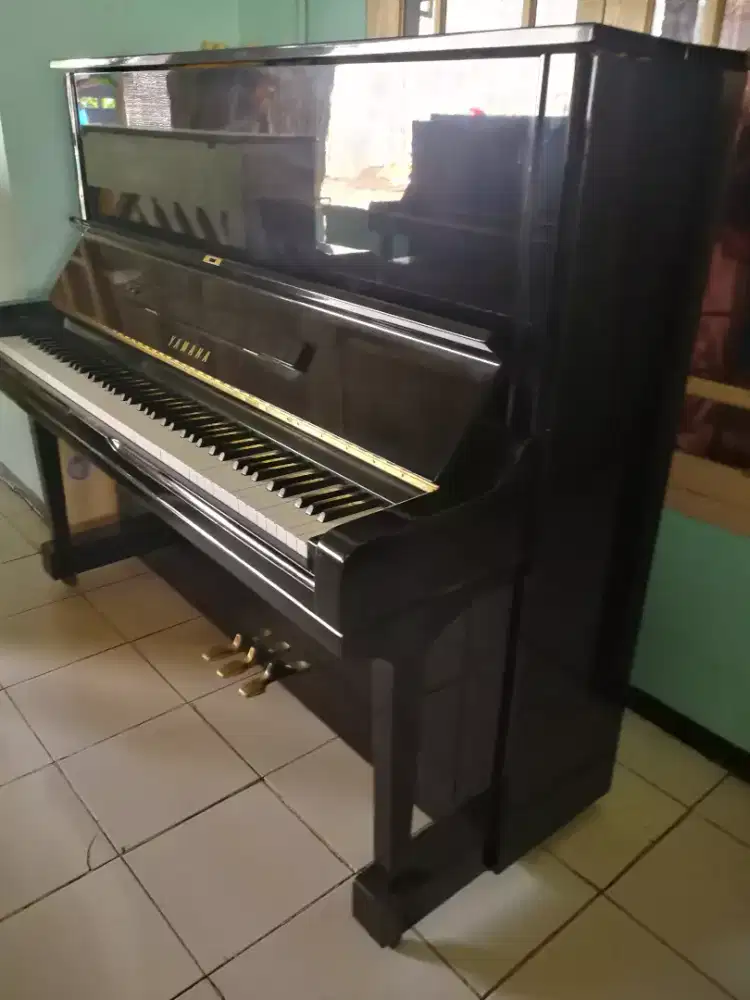 Piano Yamaha type U3 H