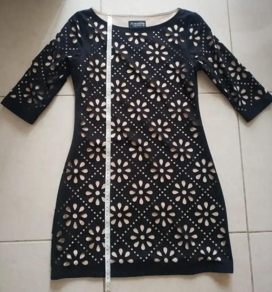 Baju simple hitam