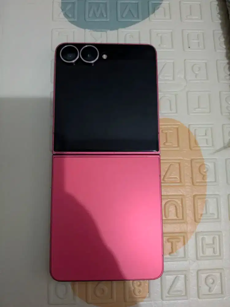 Samsung Galaxy Z Flip 7