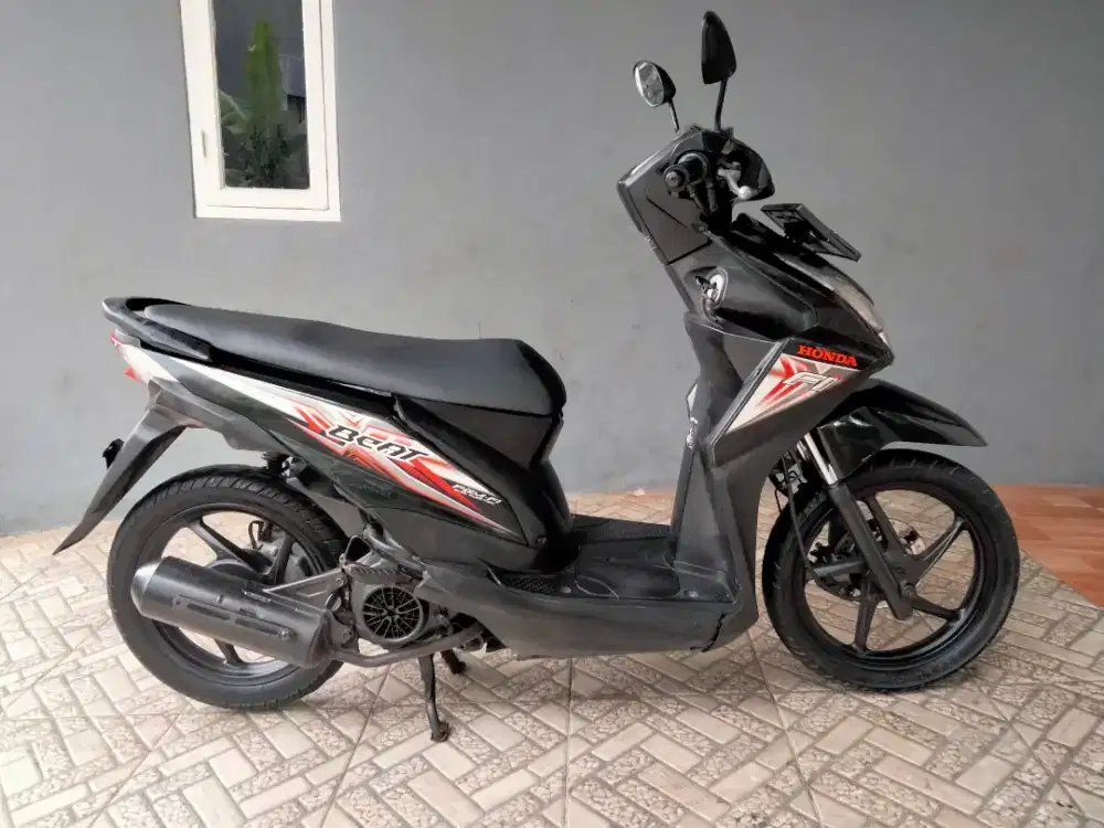 Honda Beat esp tahun 2015 siap pakai