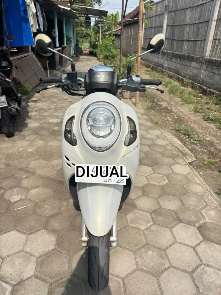 Scoopy 2023 mulus