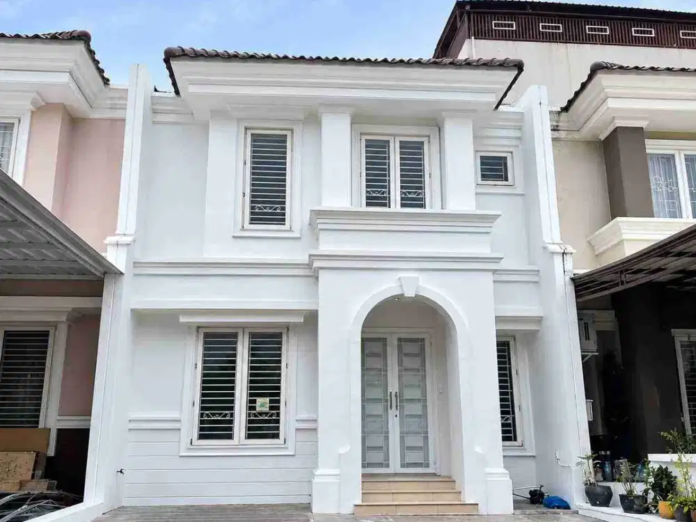 DIJUAL – Rumah Mewah SHM 2 Lantai, 4+1 KT di Citraland Medan