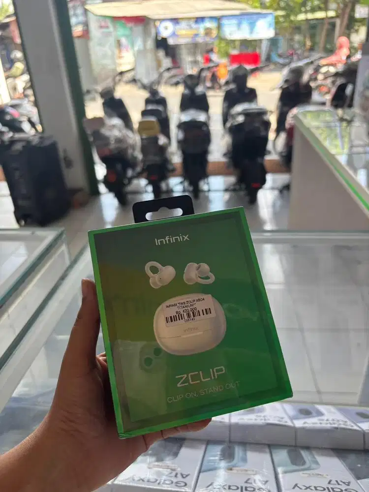 Infinix TWS zclip XE04
