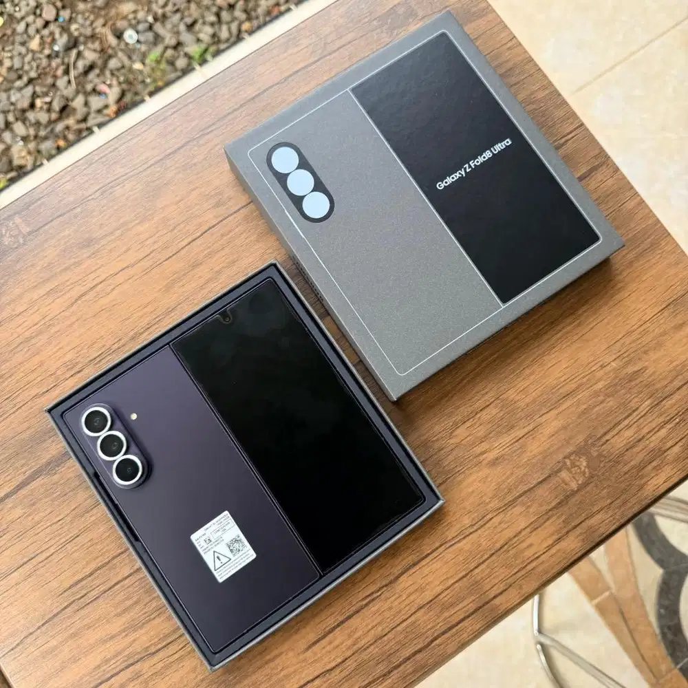 Samsung Galaxy Z Fold 8 Ultra 256gb sein garansi panjang