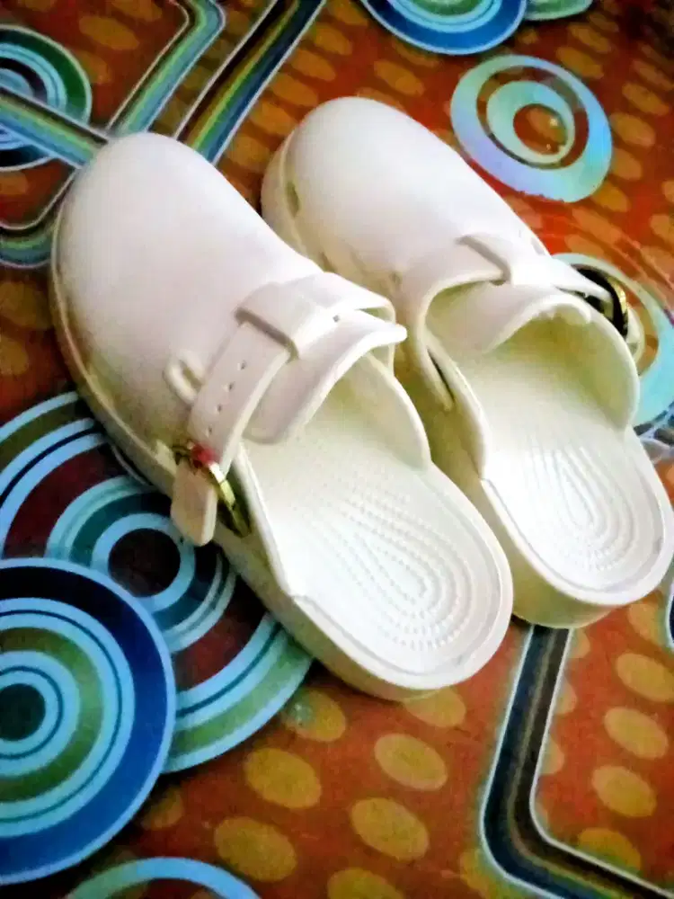 Sandal wanita  t7 cm