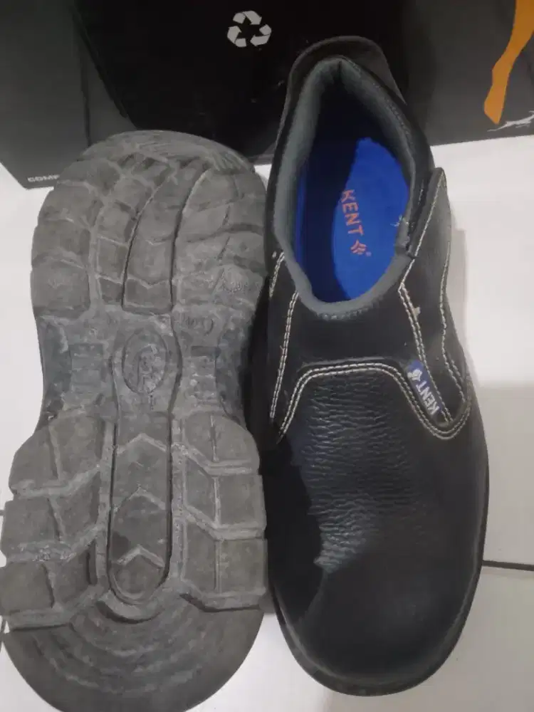 sepatu safety merk kent