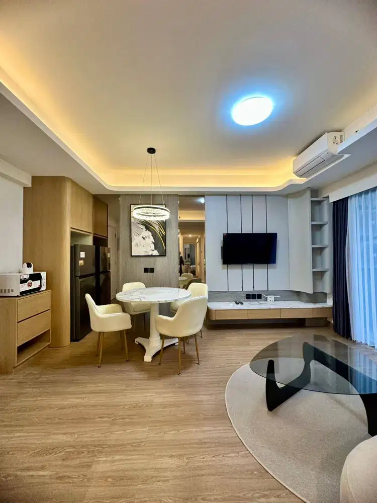DISEWAKAN APARTEMEN WATERPLACE 2 BR NEW GRESS