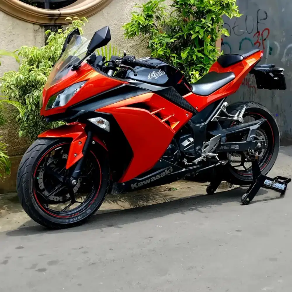 KAWASAK NINJA ABS SPECIAL EDITION 250 FI TT BT TUKAR TAMBAH BARTER