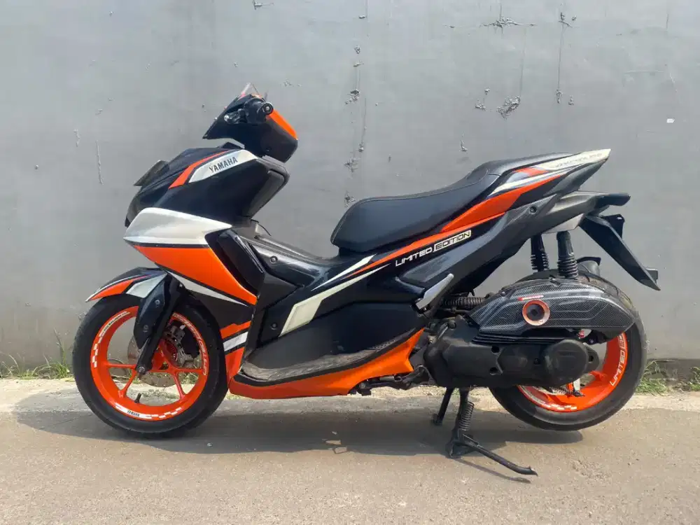 Aerox new limited edition 2021 km rendah 31 ribu