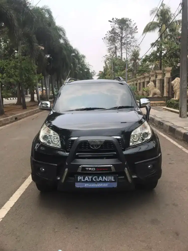 Rush S TRD 1.5 Sportvio 2014 Hitam Best Seller kapasitas Besar