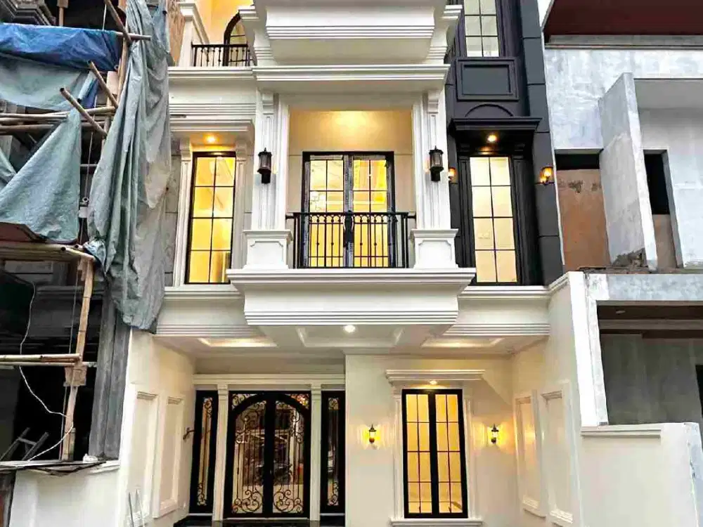 Rumah baru siap huni belakang ragunan