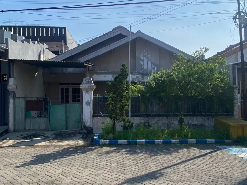 Dijual Rumah Hitung Tanah Pondok Candra Palem Butuh Renov, Row Jalan Lebar