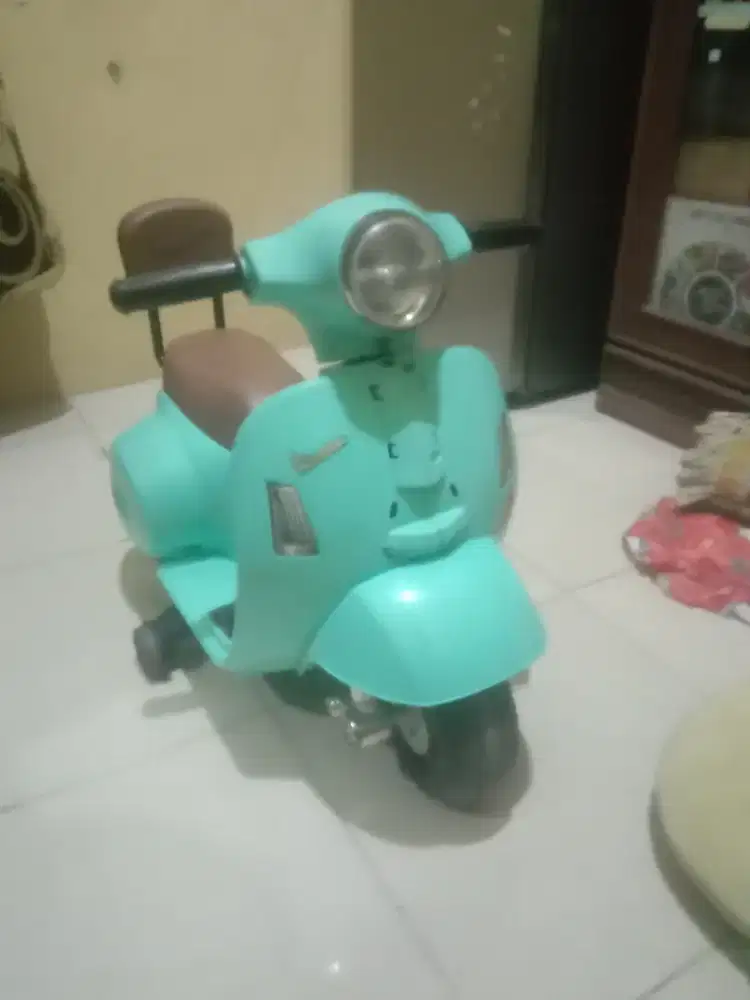 Motor Aki Anak Vespa Matic Tosca - Mulus, Normal, Siap Pakai