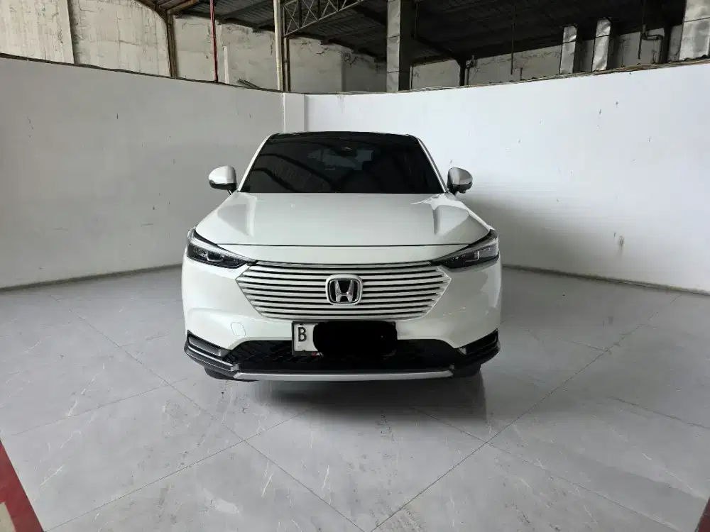 Low Km 27rban Honda HRV SE AT ( Matic ) 2024 Putih Istiimewa genap
