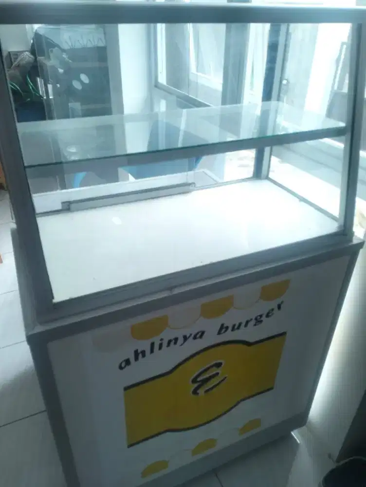 Meja Etalase [Bekas]